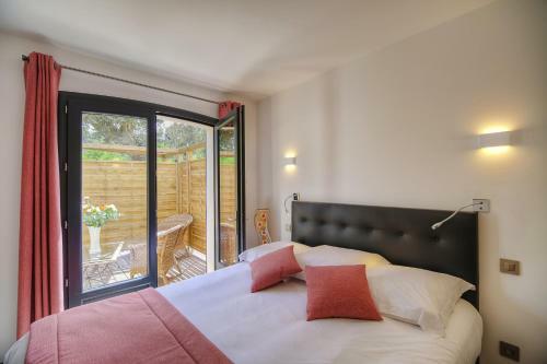 Bed & Breakfast Le Refuge - Gigaro Lodges