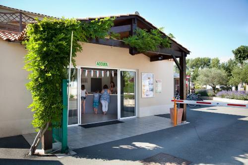 Camping Bel Air **** - Maeva