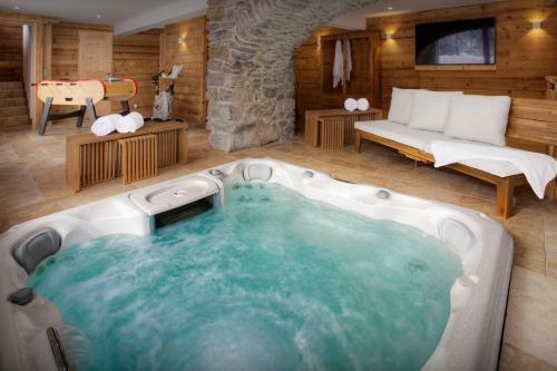 Chalet Goville - Ovo Network