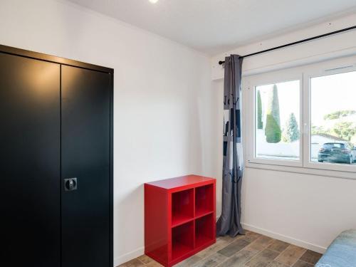 Modern Apartment In Le Cannet Near Centre