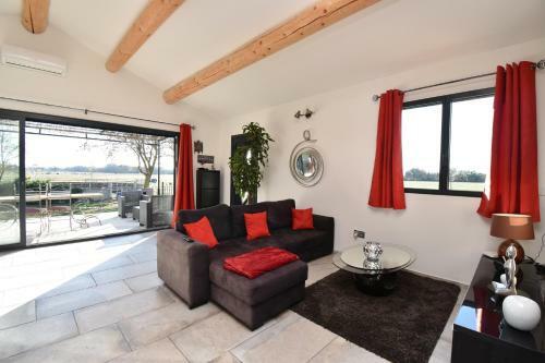 Villa Mas Typique En Pleine Camargue Le Cailar