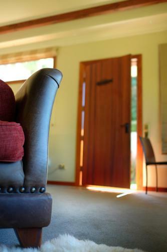 Acacia Bay's Tauhara Sunrise Lodge