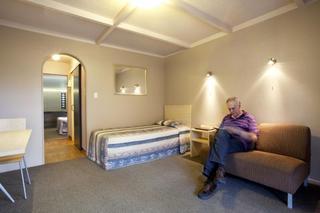 Aspen Manor Motel