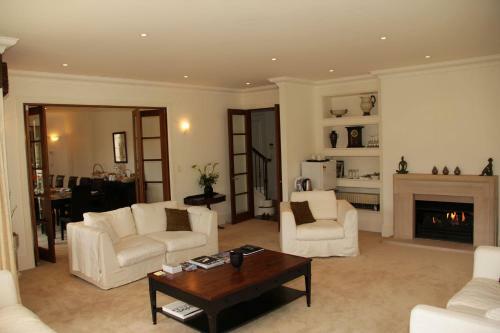 The Consulate Luxury Bed And Breakfast