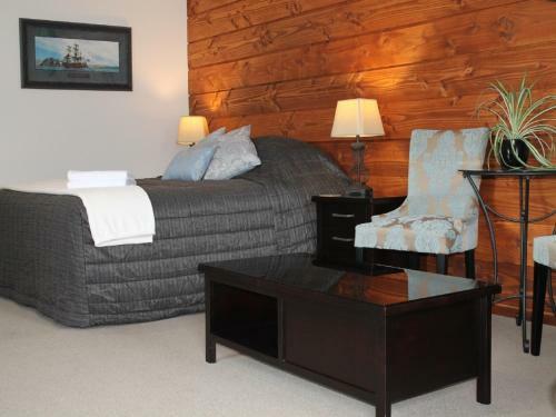 Inn The Bay Bed & Breakfast