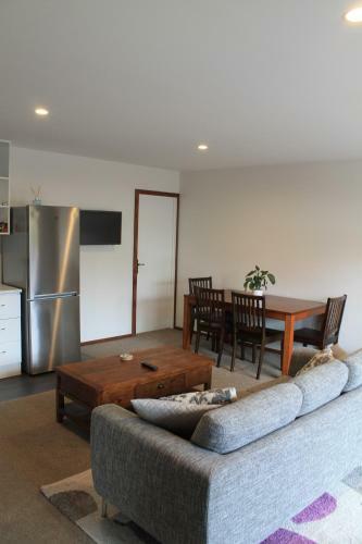 Inn The Bay Bed & Breakfast