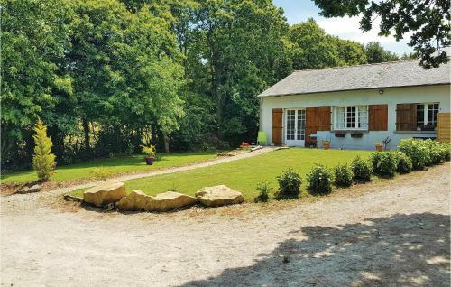 Nice Home In Locronan W/ Wifi And 2 Bedrooms