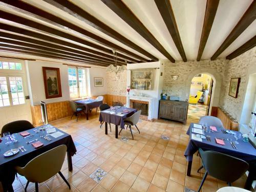 Sans Souci Bed And Breakfast With Restaurant