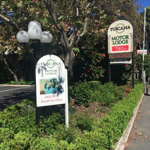 Tuscana Motor Lodge