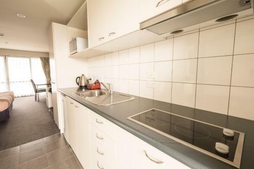 Azena Motel