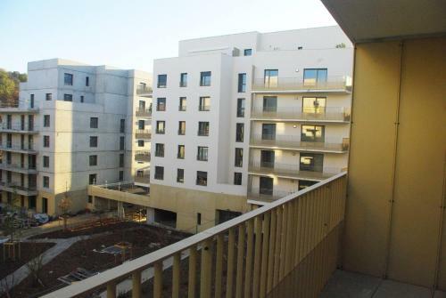 Apartamento Immeuble Standing, Troisime Tage Avec Balcon