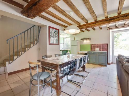 Timeless Holiday Home In Maisons Near Sea