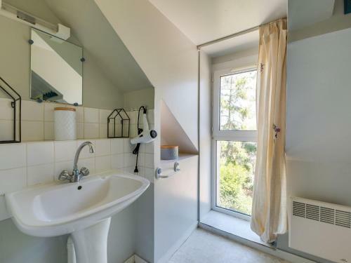 Timeless Holiday Home In Maisons Near Sea