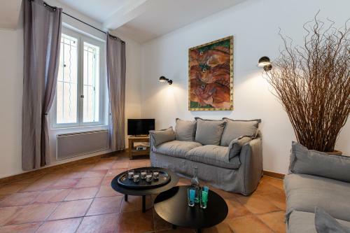 Au Vallon - Petite Maison � Quelques M�tres de La Mer