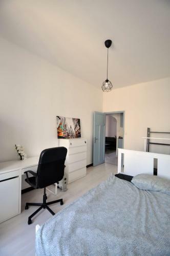 Charming Apartment Close To The Center
