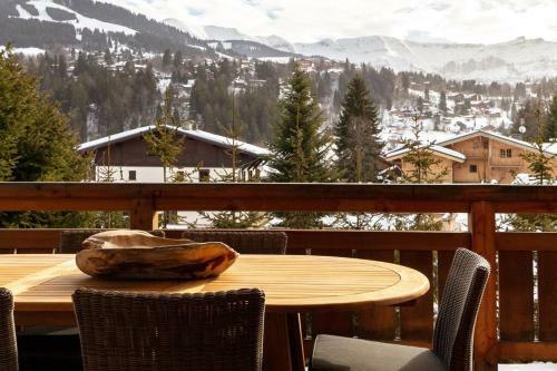 Chalet Wood