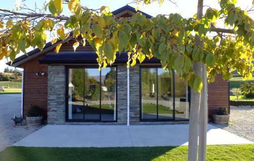 Bed & Breakfast Wanaka Alpine Lodge