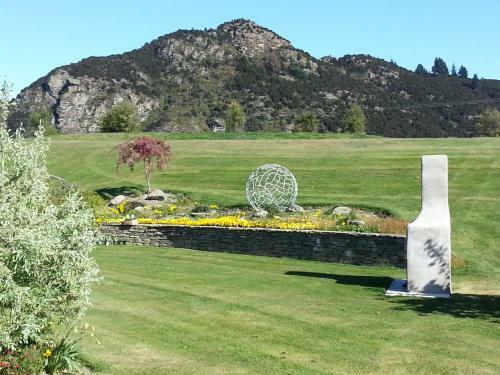 Bed & Breakfast Wanaka Alpine Lodge