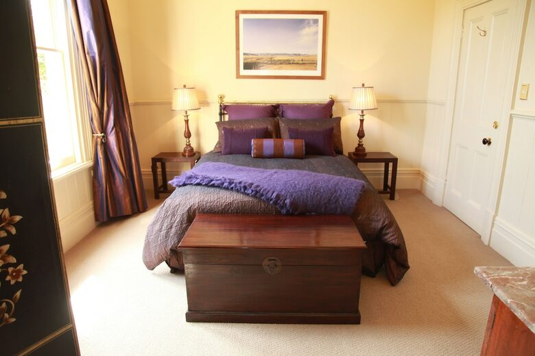 Lilac Rose Boutique Bed And Breakfast