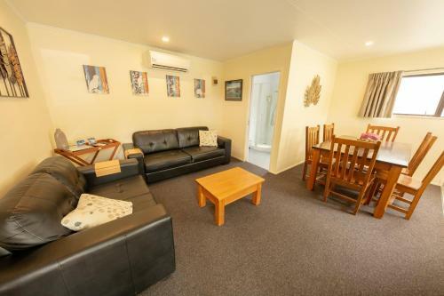 Shotover Top 10 Holiday Park