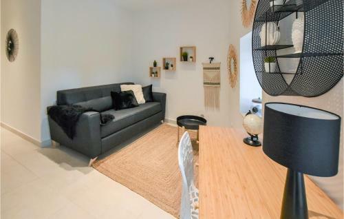 Amazing Home In Monieux W/ 5 Bedrooms