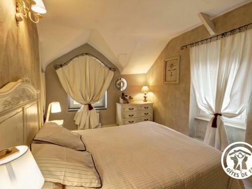 G�te Montbrison, 2 Pi�ces, 2 Personnes - Fr-1-496-158