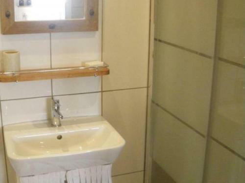 G�te Monteaux, 2 Pi�ces, 2 Personnes - Fr-1-491-127