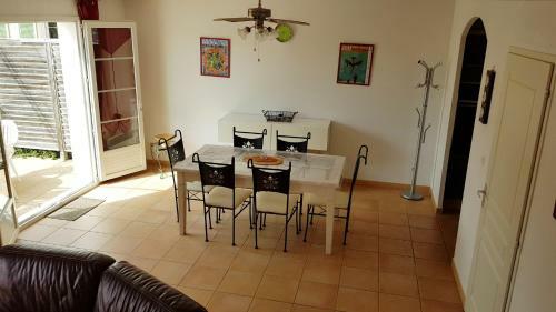 Rqe 12 Villa 4 Pi�ces 6 Couchages Narbonne-plage