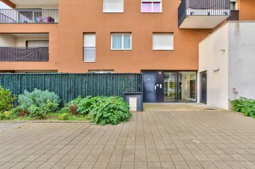 Chic Apart With Terrace And Parking