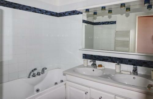 Apartamento Tr�s Bel Appartement Front de Mer (5 Couchages)