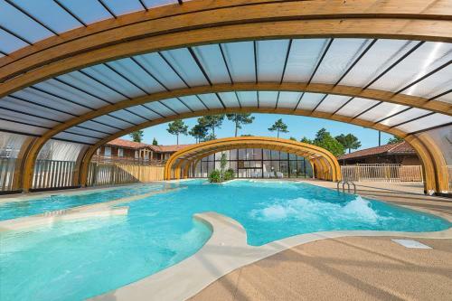 Holiday Home Les Cottages Du Lac - Pns213