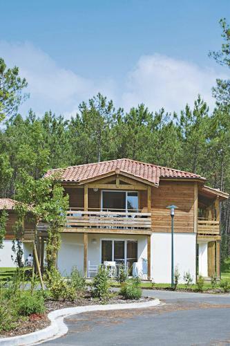Holiday Home Les Cottages Du Lac - Pns213