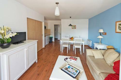 Holiday Home Les Cottages Du Lac - Pns214