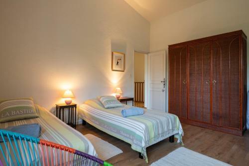 Peymeinade Villa Sleeps 8 Pool Air Con Wifi