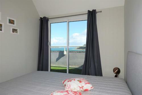 Villa Maison Avec Terrasse Superbe Vue Mer Plage de Trestraou - Ref 907