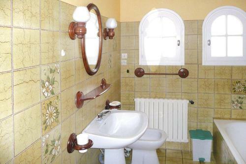 Holiday Home Plouescat - Bre05032-f