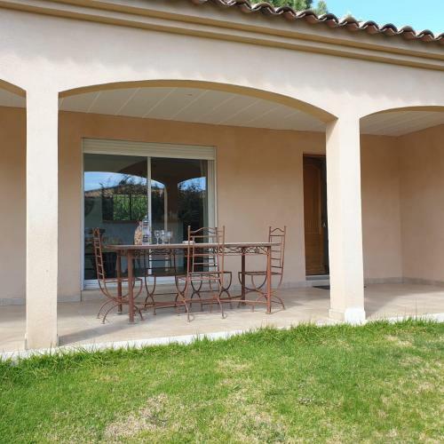 Belle Villa Familiale 10 Pers Climatis�e Piscine