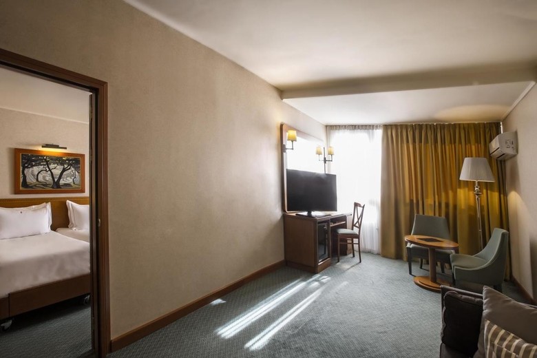 Hotel President