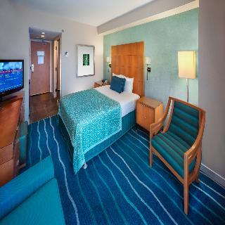 Ala Moana Hotel