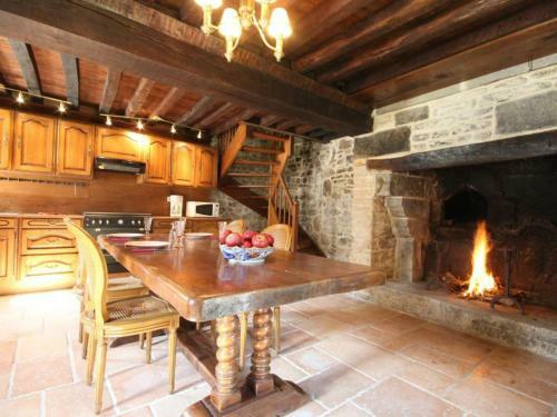 G�te Rabodanges, 4 Pi�ces, 5 Personnes - Fr-1-497-54