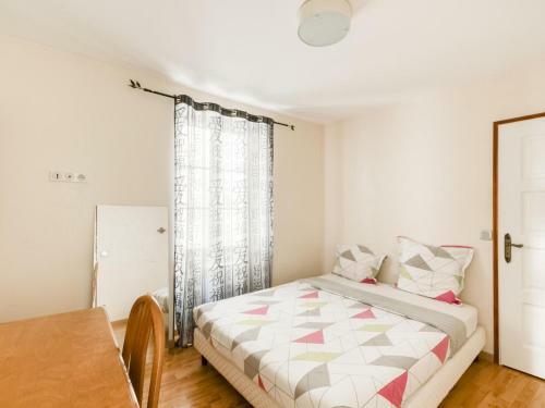 Homely Apartment In Roanne With Terrace