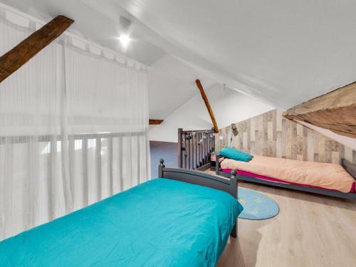 Stupendous Holiday Home In Rocroi With Private Courtyard