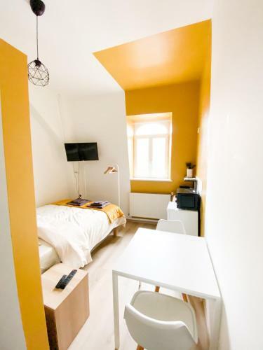 Apartamento Capsule Roubaix Lille Private Shower & Netflix