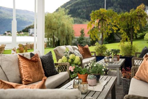 Hofslund Fjord Hotel