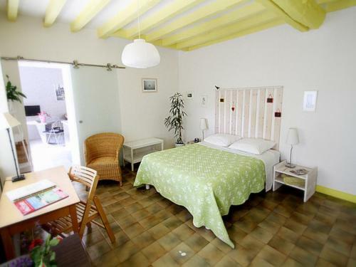 G�te Saint-claude-de-diray, 2 Pi�ces, 2 Personnes - Fr-1-491-24