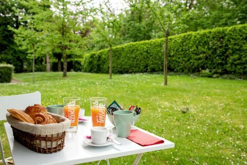 Apartamentos Chic Appartement Avec Terrasse, Parking Privatif
