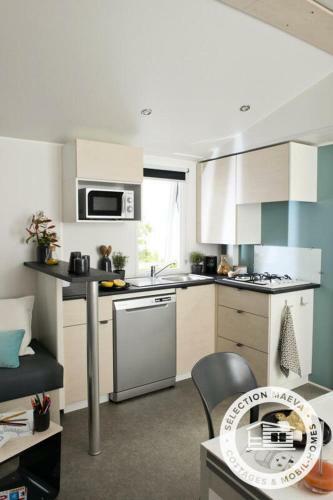 Camping Les Amiaux **** - Maeva