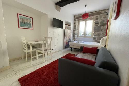 Apartamento Studio 50 M From The Beach - Very Quiet Street