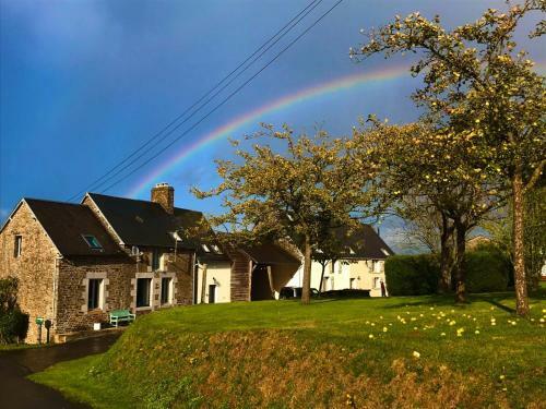 Pear Cottage 2 Bedroom Pool Near Mont St Michel