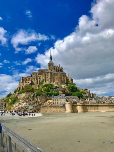 Pear Cottage 2 Bedroom Pool Near Mont St Michel